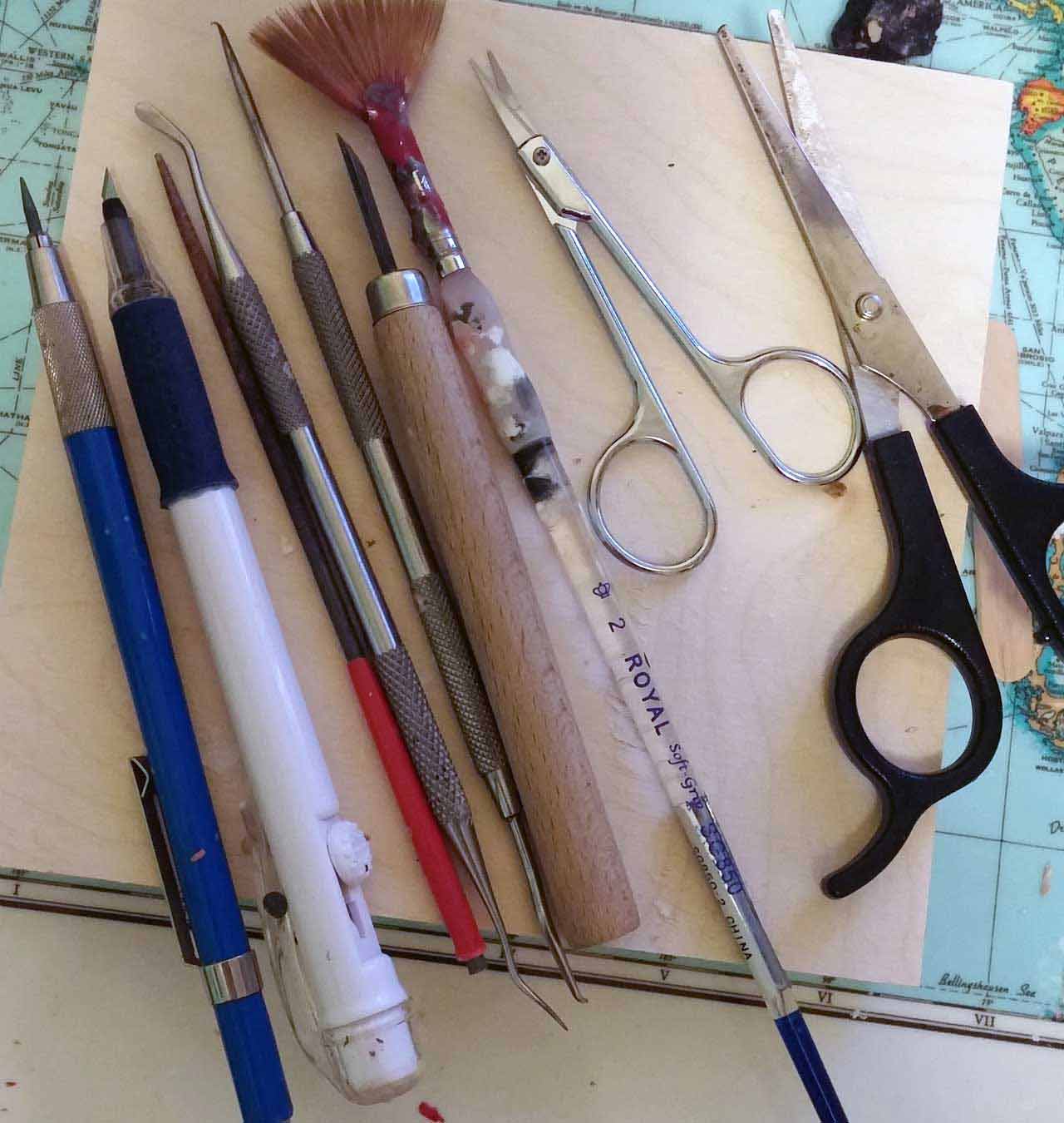 more sculpting and crafting tools on desk