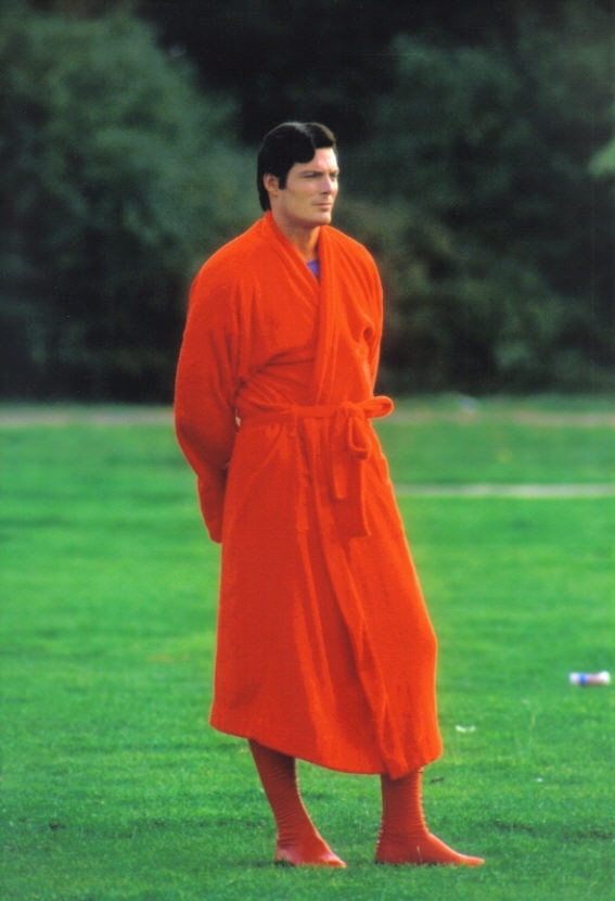 Christopher Reeve In Red Robe on Superman IV: THE QUEST FOR PEACE 1987 Movie Set